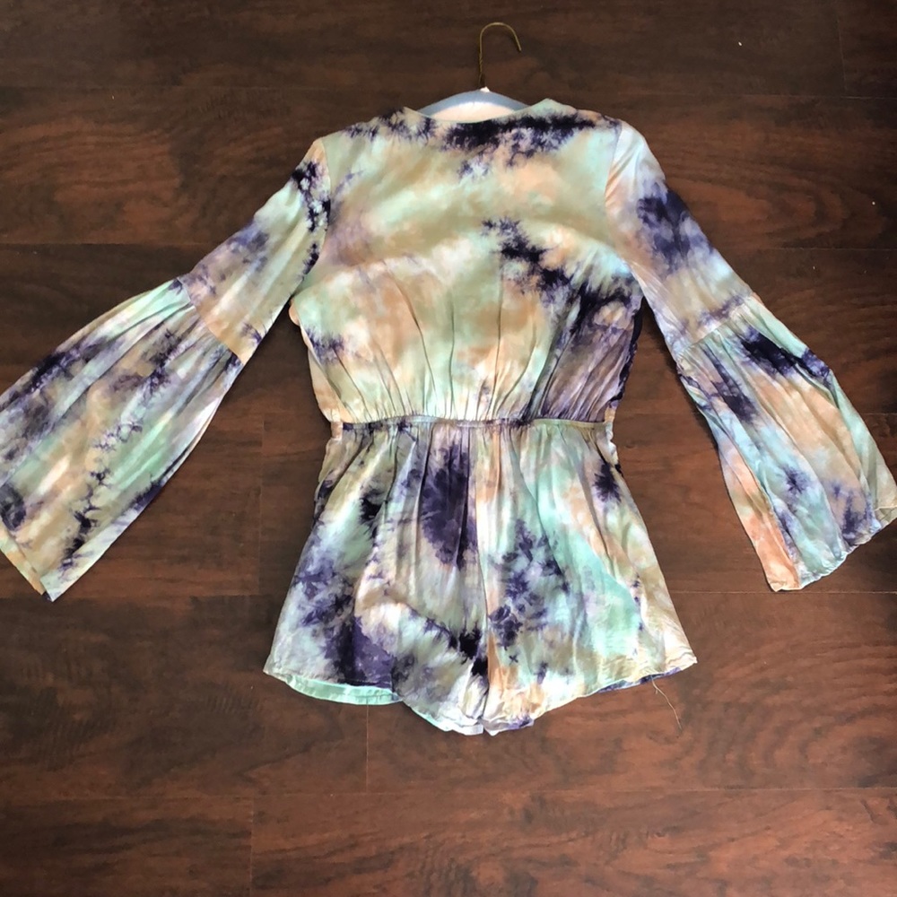 Romper - Picture 2 of 2